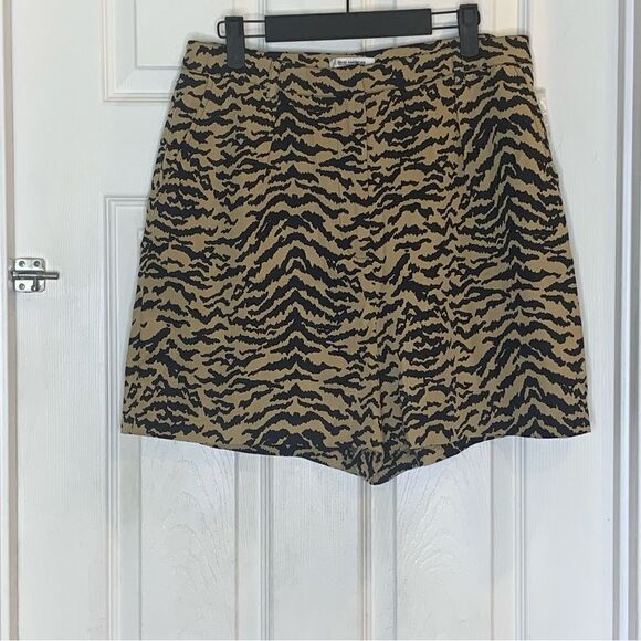 Good American Summer Boss A Line Shorts Sand Zebra Print Size 12 - Picture 4 of 11
